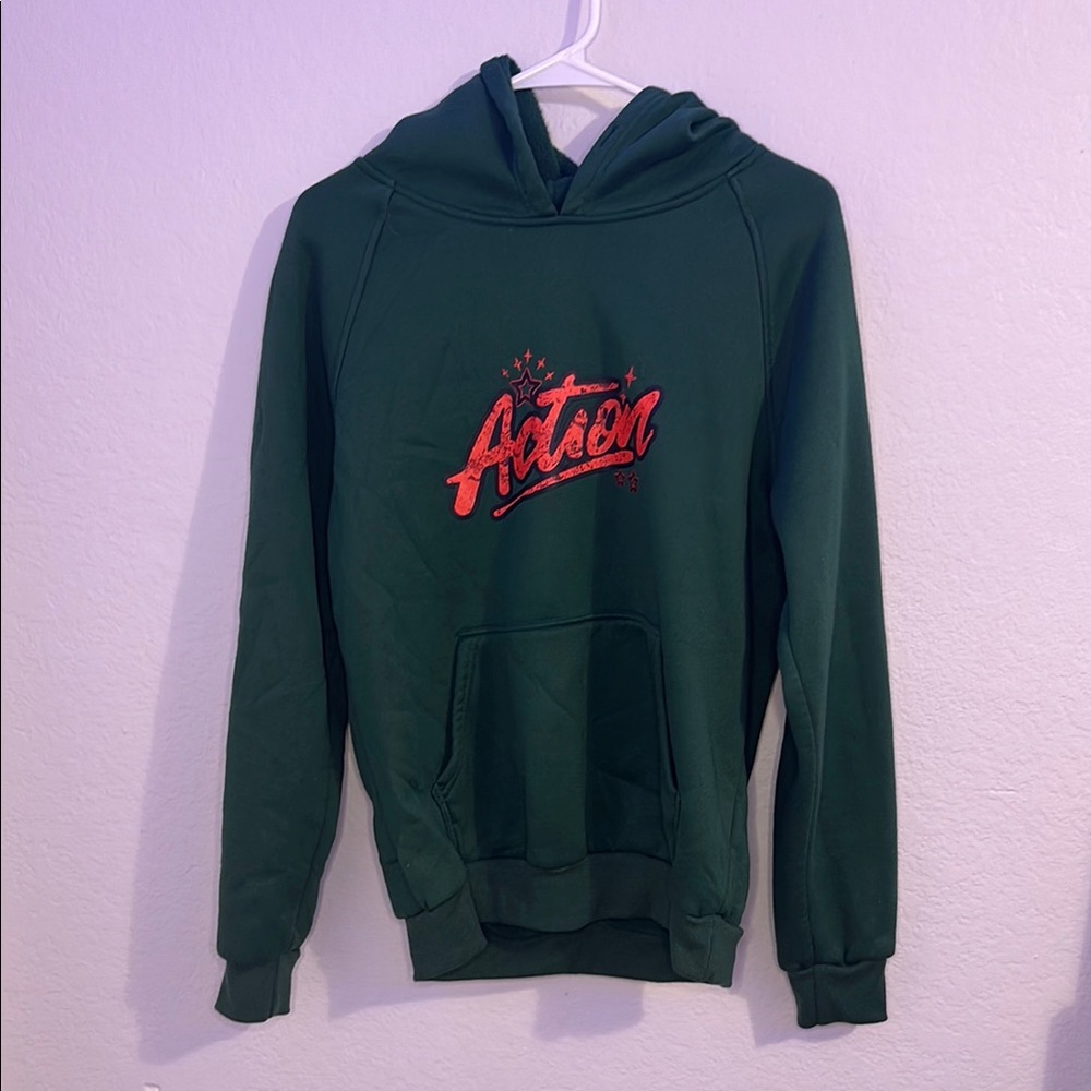 ROMWE Green and Red Artistic Sweater